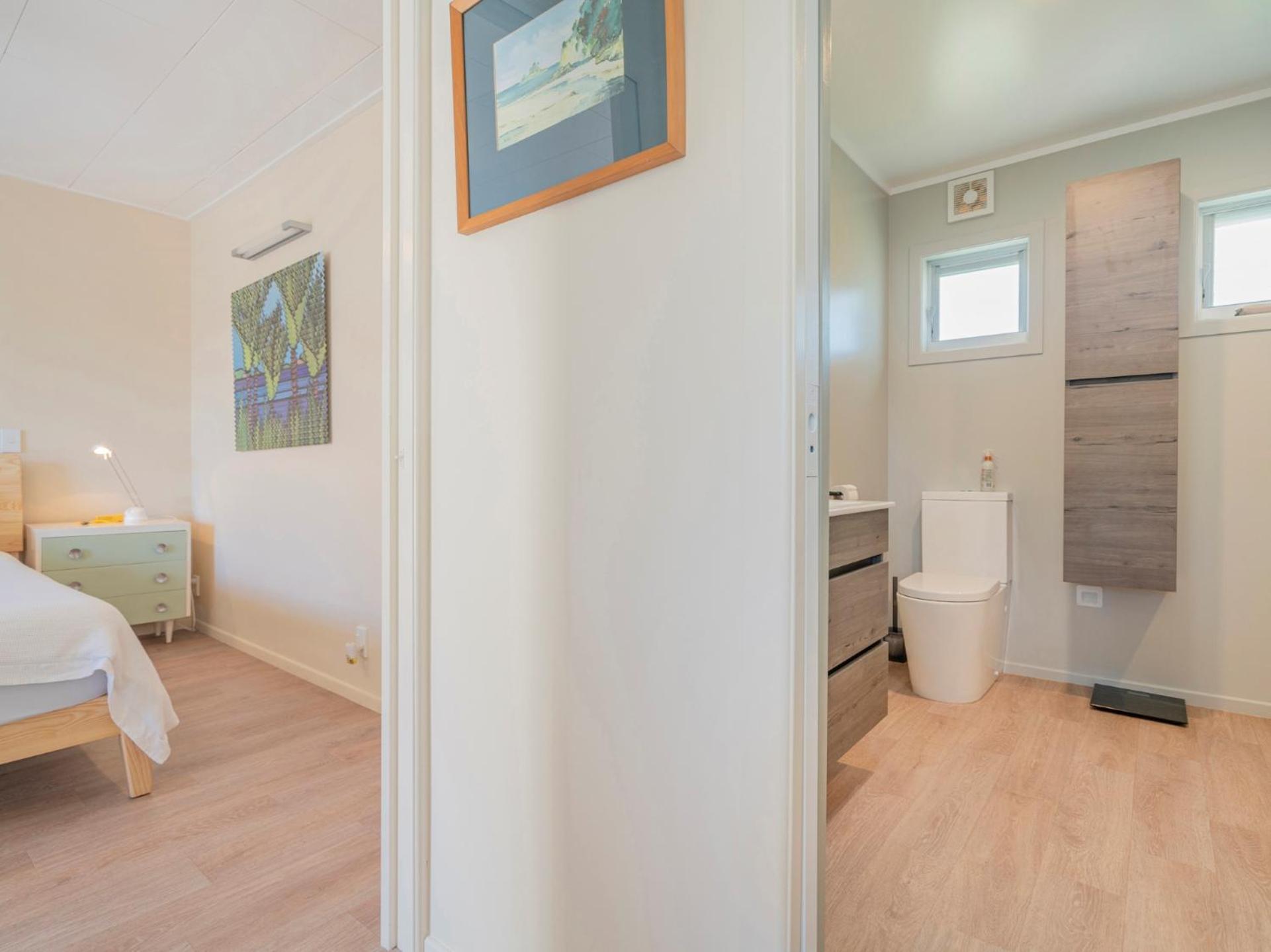 Hahei Kiwi Bach - Hahei Holiday Home エクステリア 写真