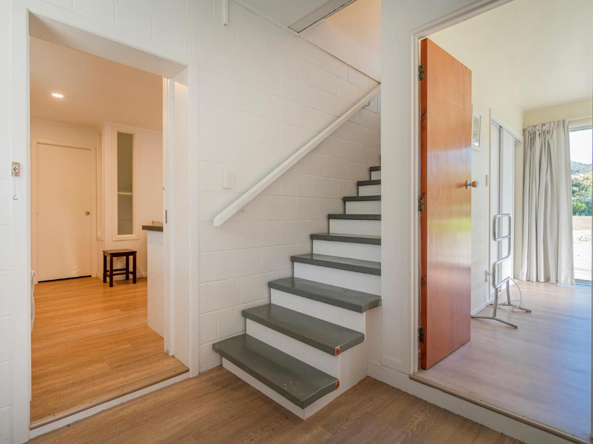 Hahei Kiwi Bach - Hahei Holiday Home エクステリア 写真