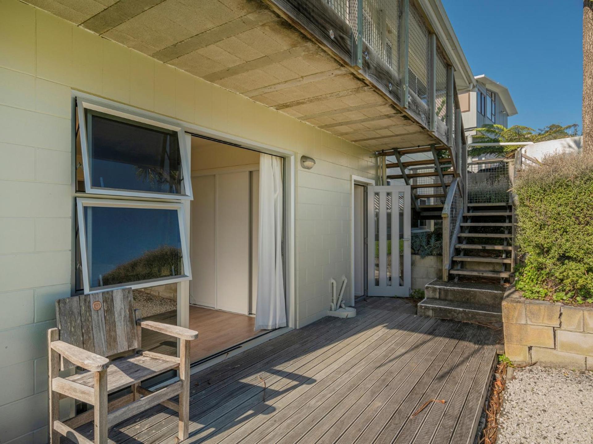Hahei Kiwi Bach - Hahei Holiday Home エクステリア 写真